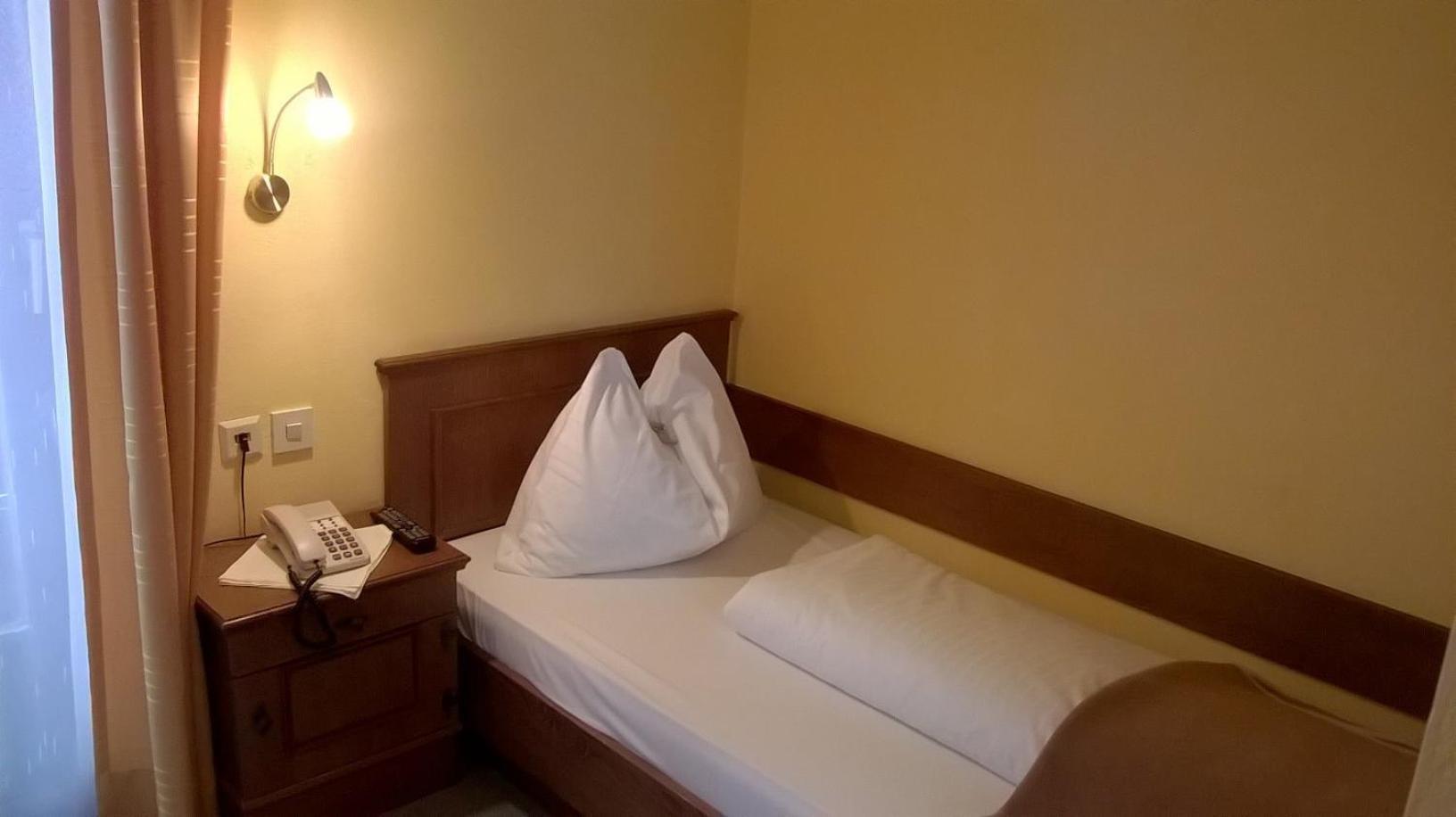 Hotel Knollhof 3*