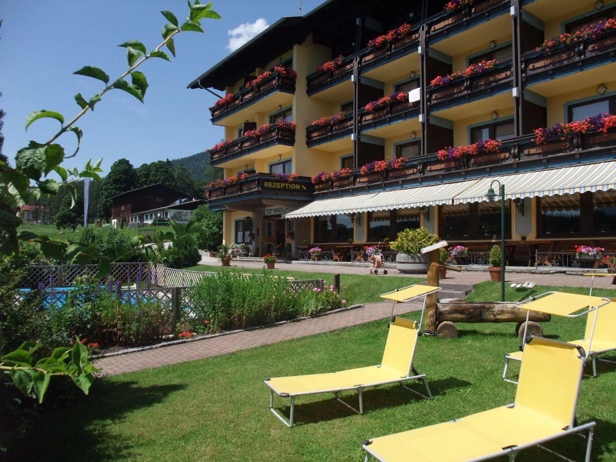Knollhof Hotel 3*